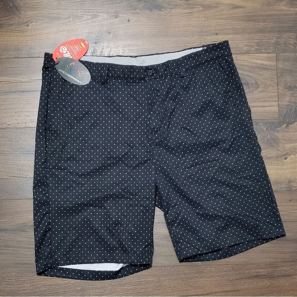 NWT Greg Norman golf shorts size 38